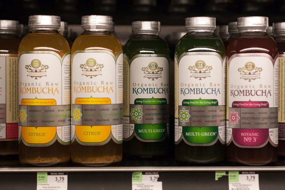 Menguak fakta dibalik populernya teh kombucha